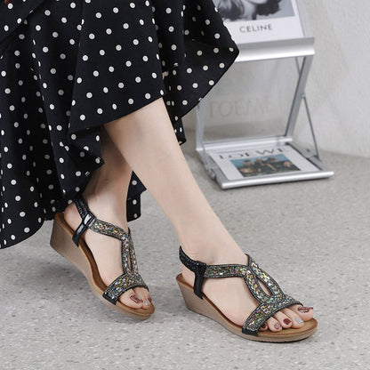 Sandales Compensées Ornées De Strass